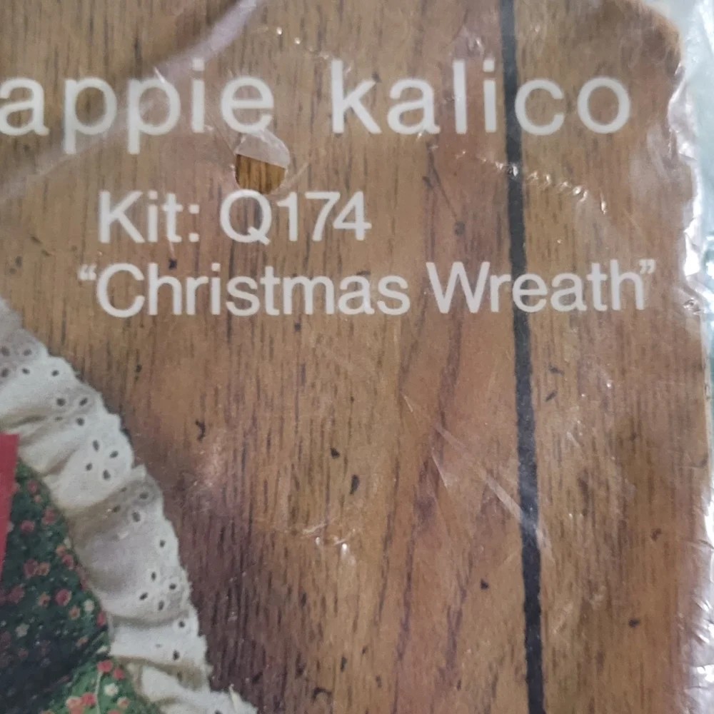 Kappie Kalico Fabric Christmas Wreath Kit To Sew